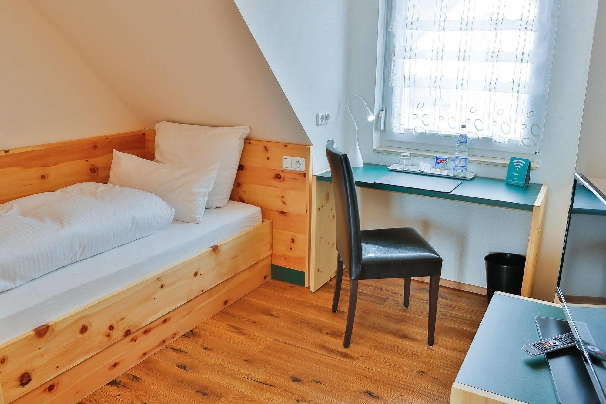 Landgasthof Weberhans Харбург Екстериор снимка